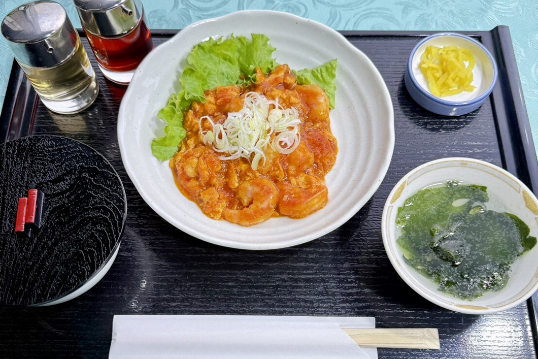 エビチリ玉子仕立て定食