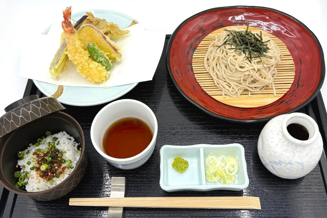 更科　天ぷらざる蕎麦